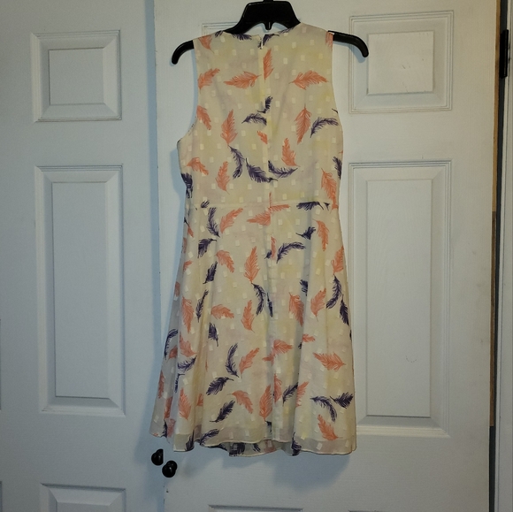 CeCe feather print dress size 10 - Picture 9 of 10